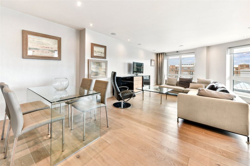 Property photo 2 of 12 Reception Room