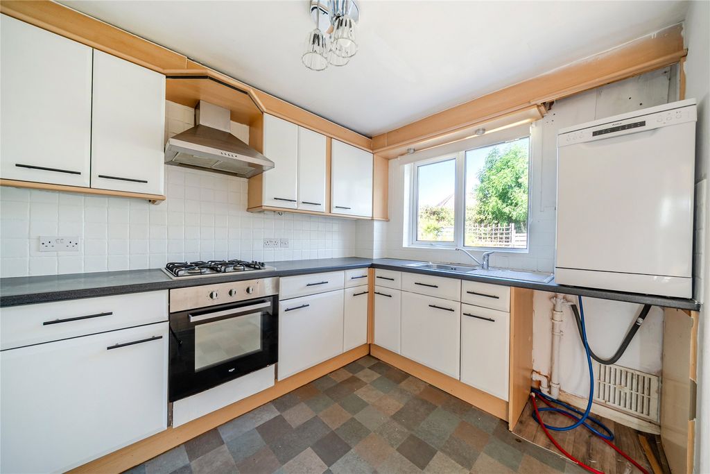 Property photo 3 of 22 3 - Picture No. 18