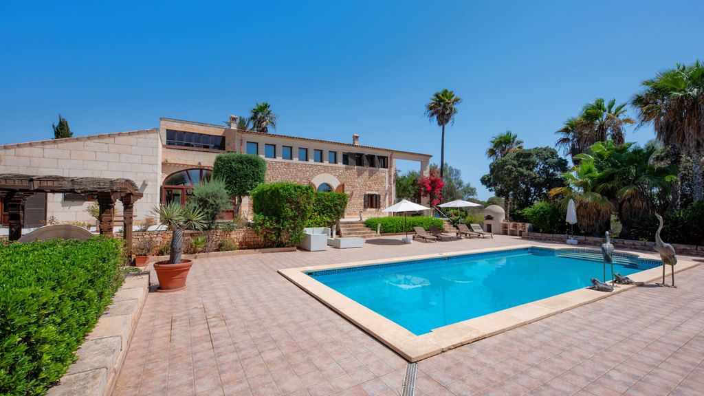 Property photo 2 of 24 002.Jpg