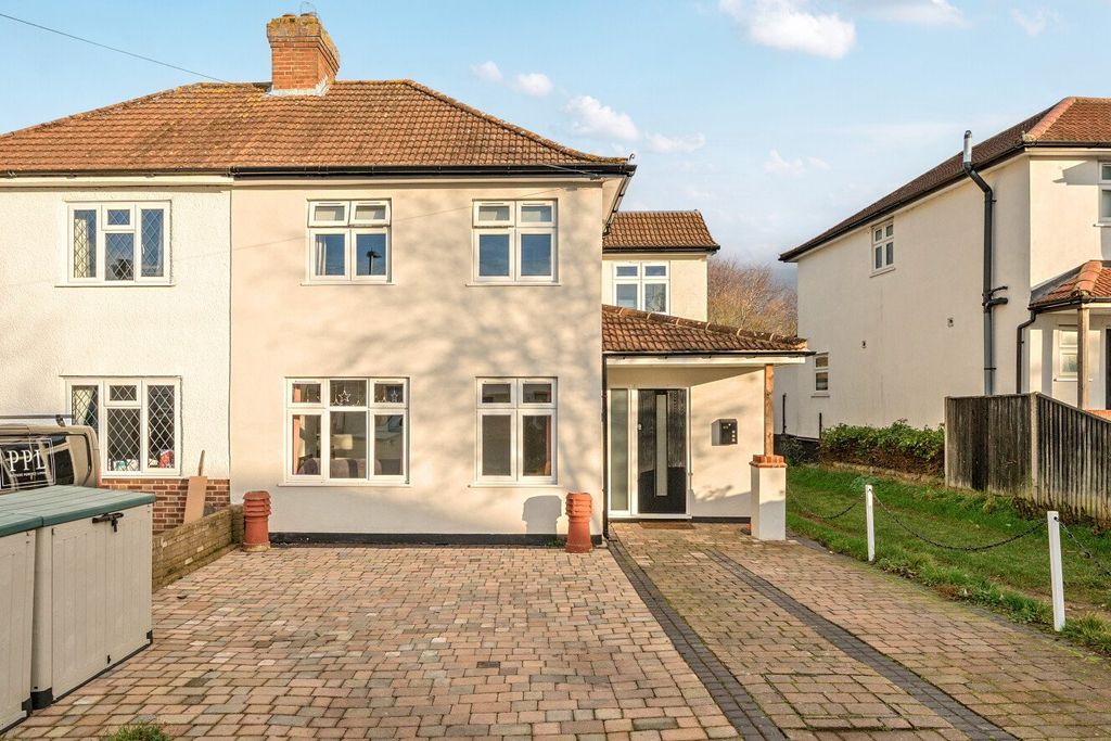 Property photo 1 of 21 Picture No. 01