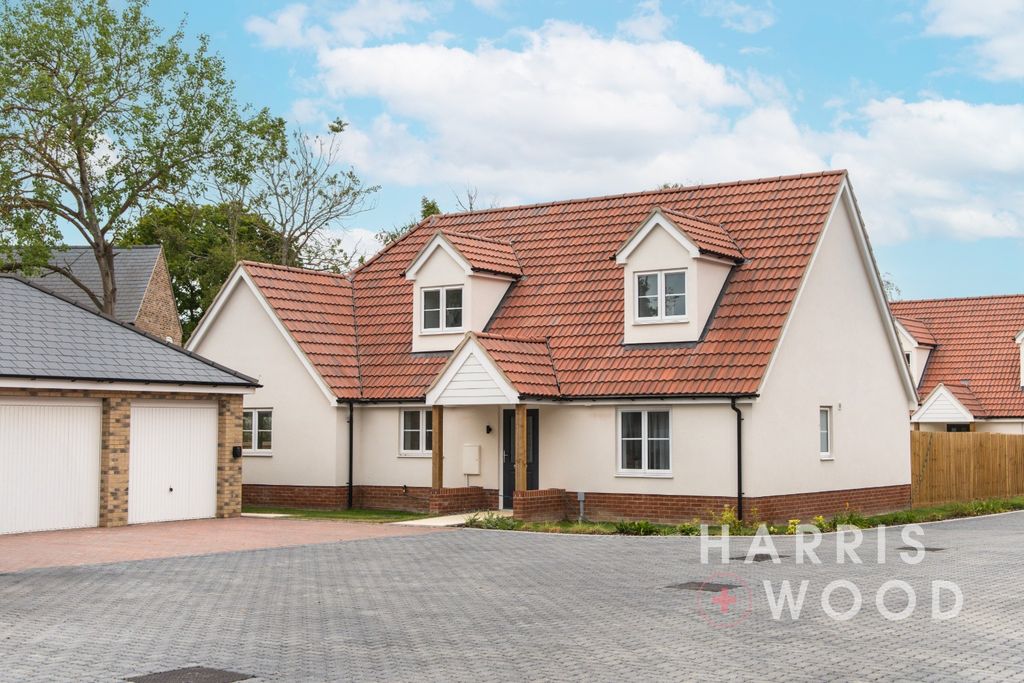Property photo 1 of 39 4520120