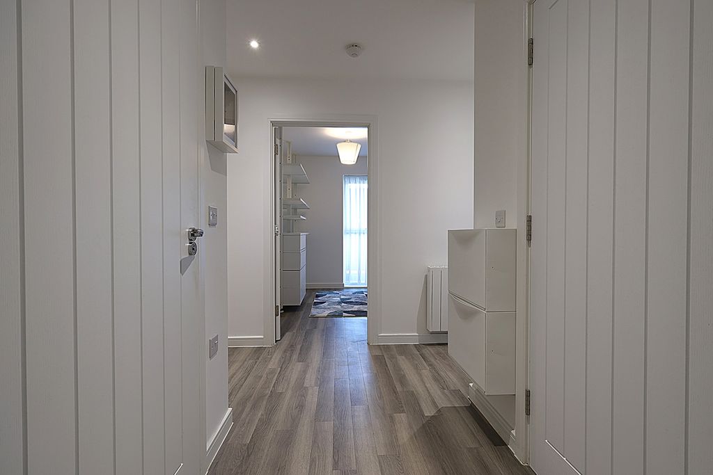 Property photo 2 of 13 Entrance Hallway