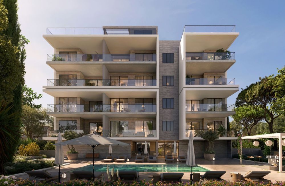 Property photo 2 of 21