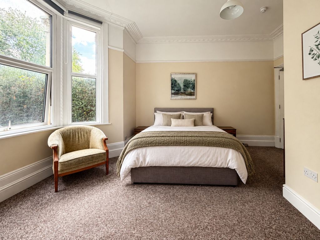 Property photo 1 of 8 5520640