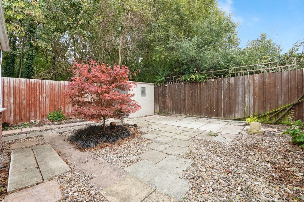Property photo 2 of 8 Rear Garden