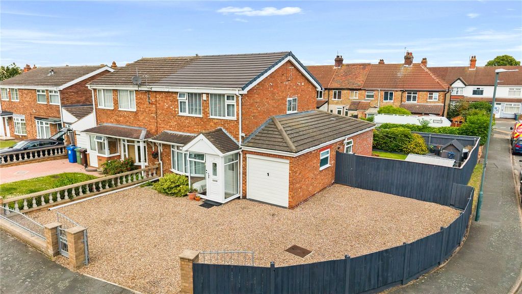 Property photo 1 of 33 Picture No. 49