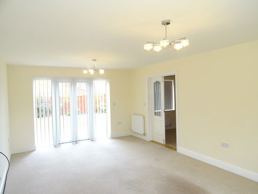 Property photo 2 of 29
