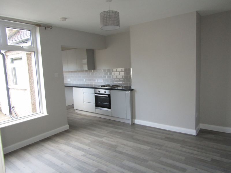 Property photo 3 of 9 Photo 3