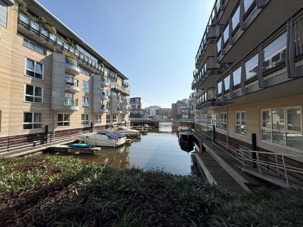 Property photo 2 of 6 Img_5045.Jpg