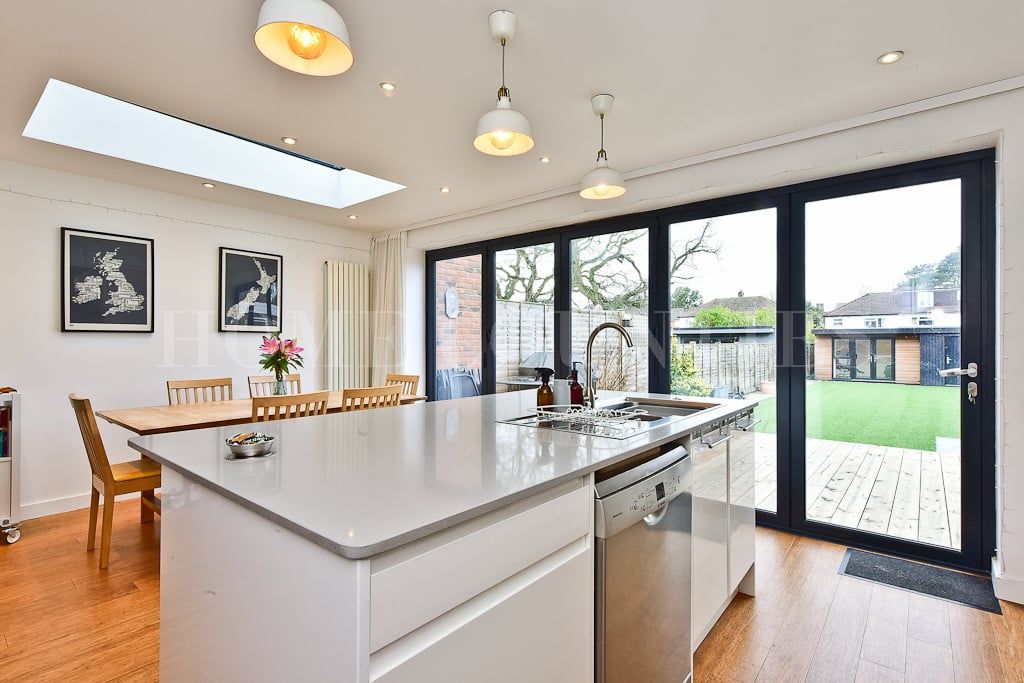 Property photo 3 of 30