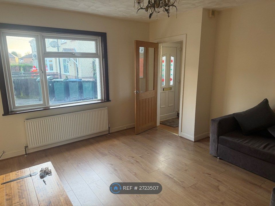 Property photo 3 of 11