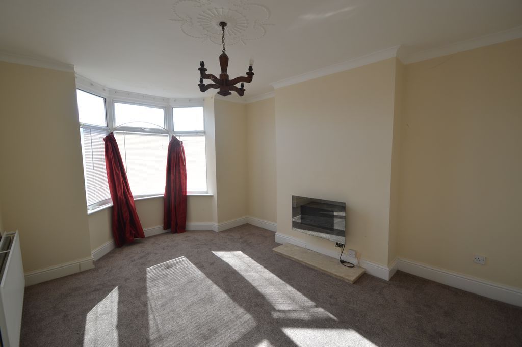 Property photo 3 of 7 Photo 4