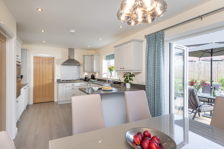 Property photo 2 of 8