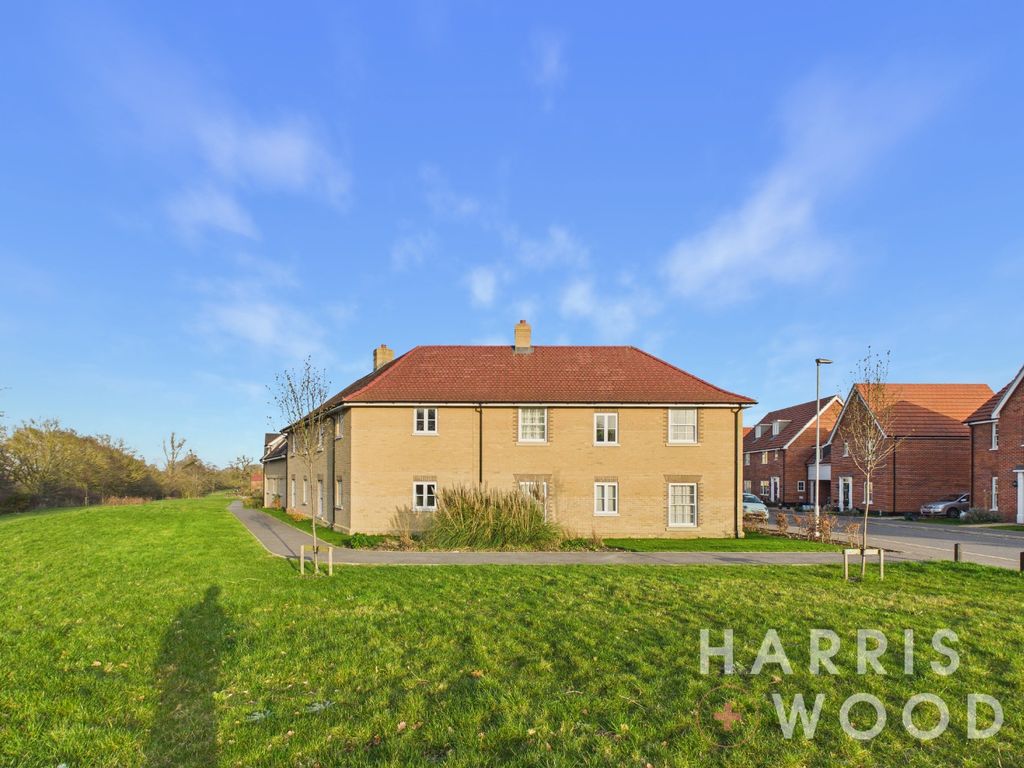 Property photo 1 of 18 4694000