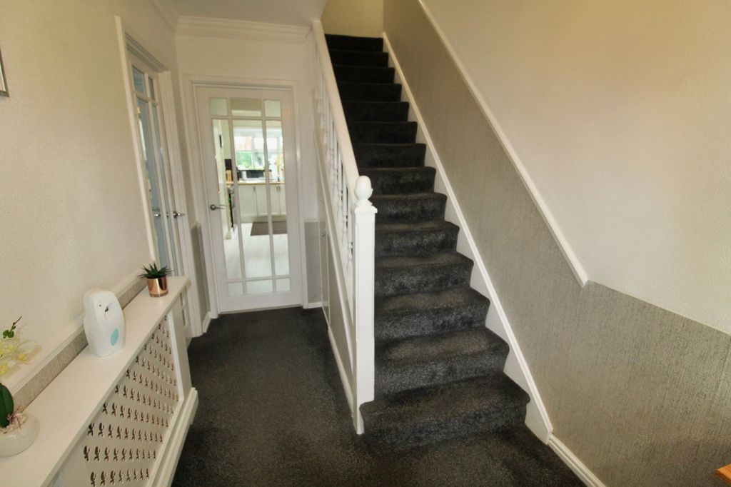 Property photo 3 of 30