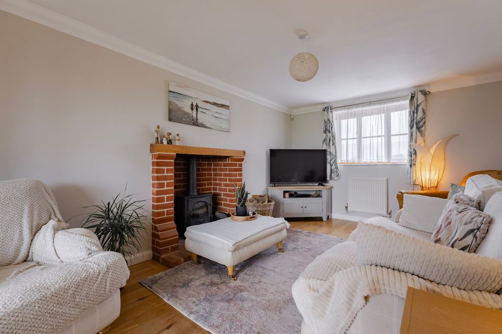 Property photo 3 of 20