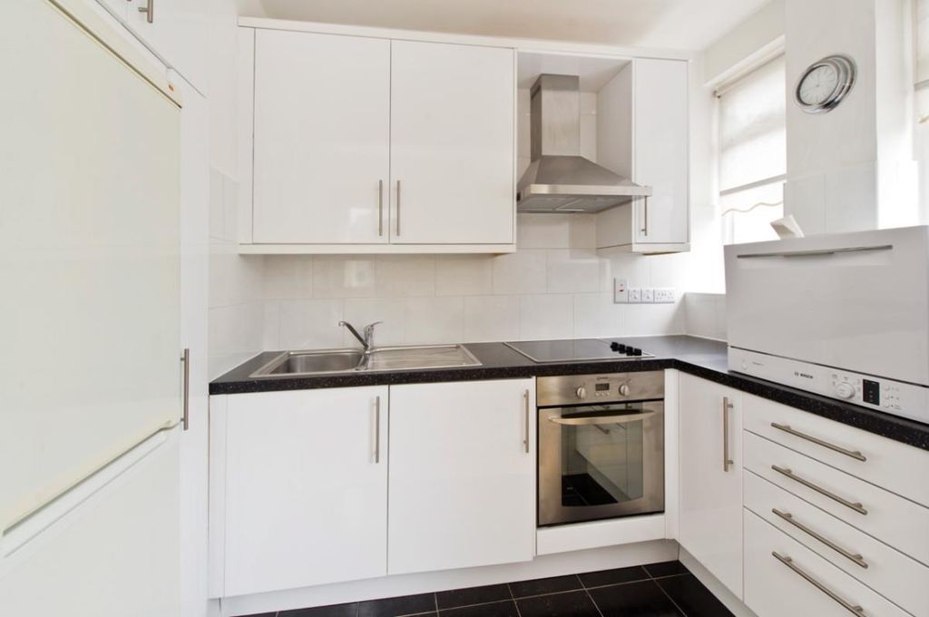 Property photo 3 of 6