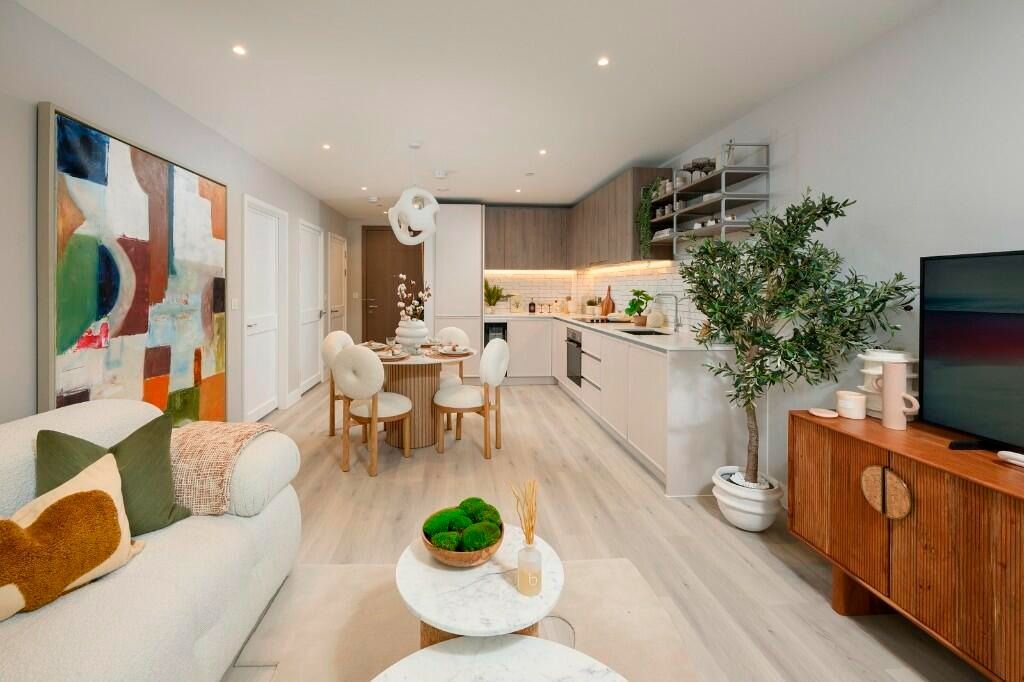 Property photo 2 of 9 4232191