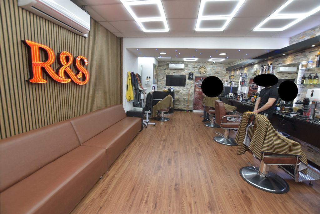 Property photo 2 of 6 Picture No. 18