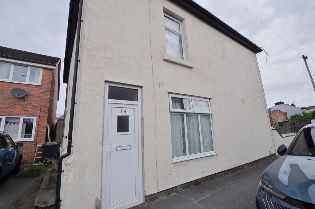 Property photo 1 of 14