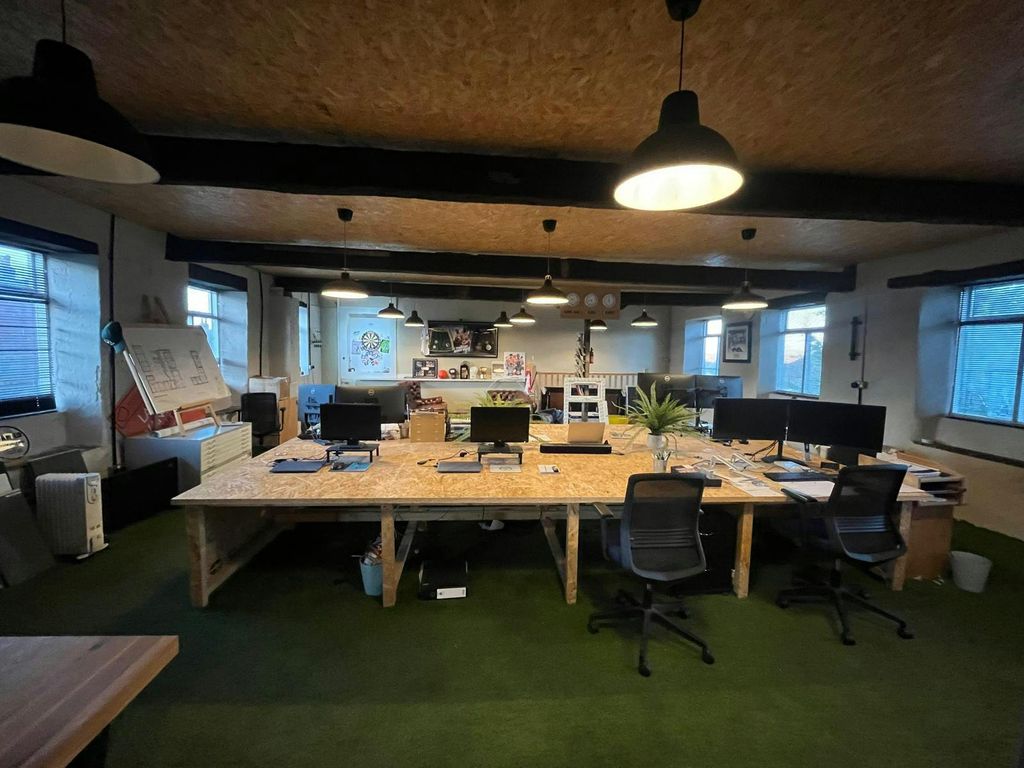 Property photo 2 of 7 Whatsapp Image 20250102 At 194206_0A19A35c.Jpg