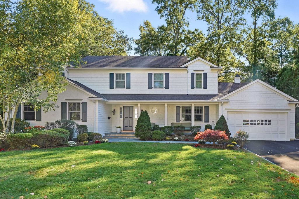 Property photo 1 of 31