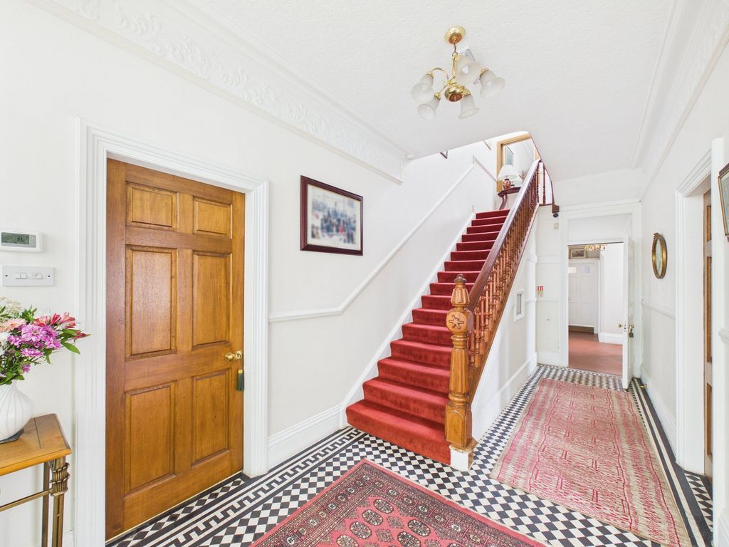 Property photo 2 of 57
