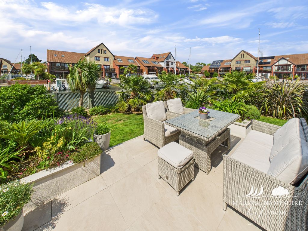 Additional image 6 of 4 bed town house for saleBryher Island, Port Solent PO6