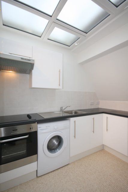 Property photo 2 of 5 Kitchen