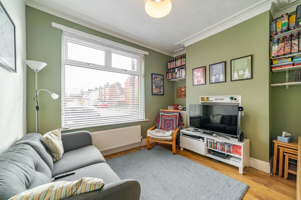 Property photo 2 of 15