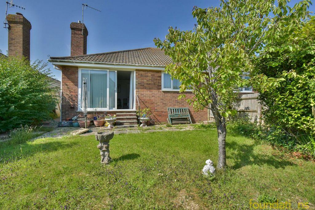 Property photo 3 of 10