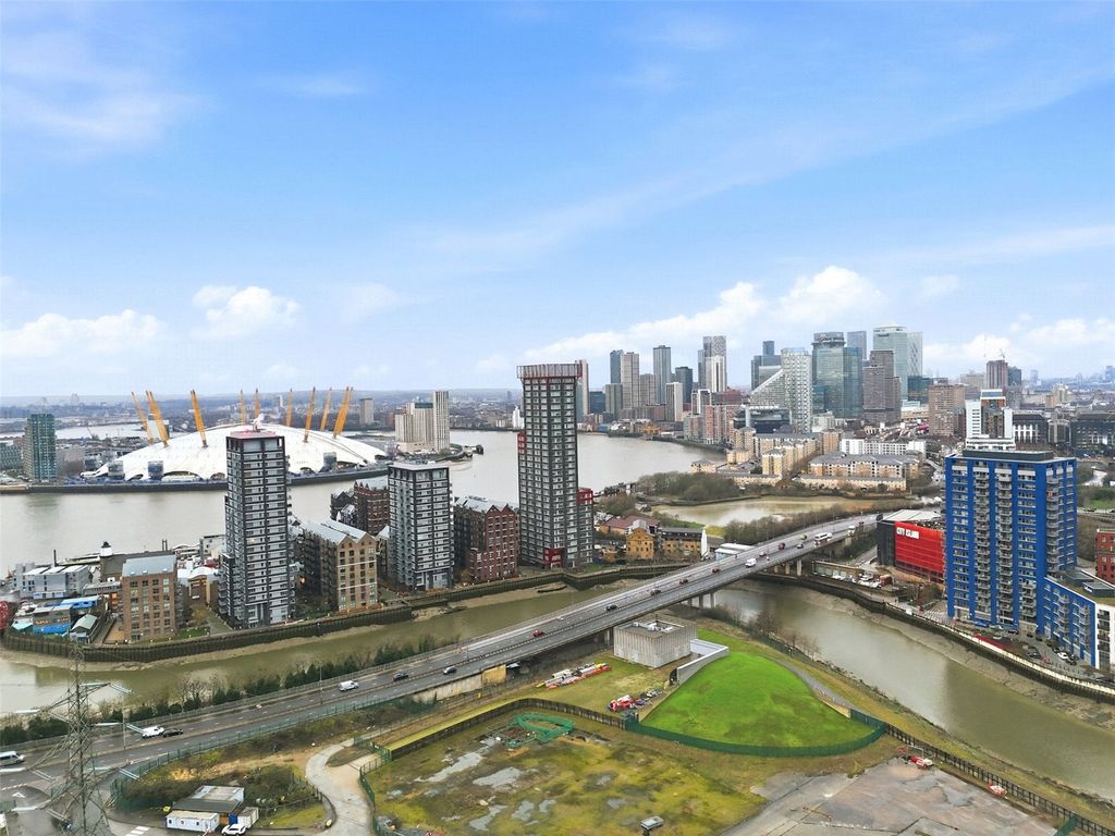 Property photo 1 of 22 Picture No. 06