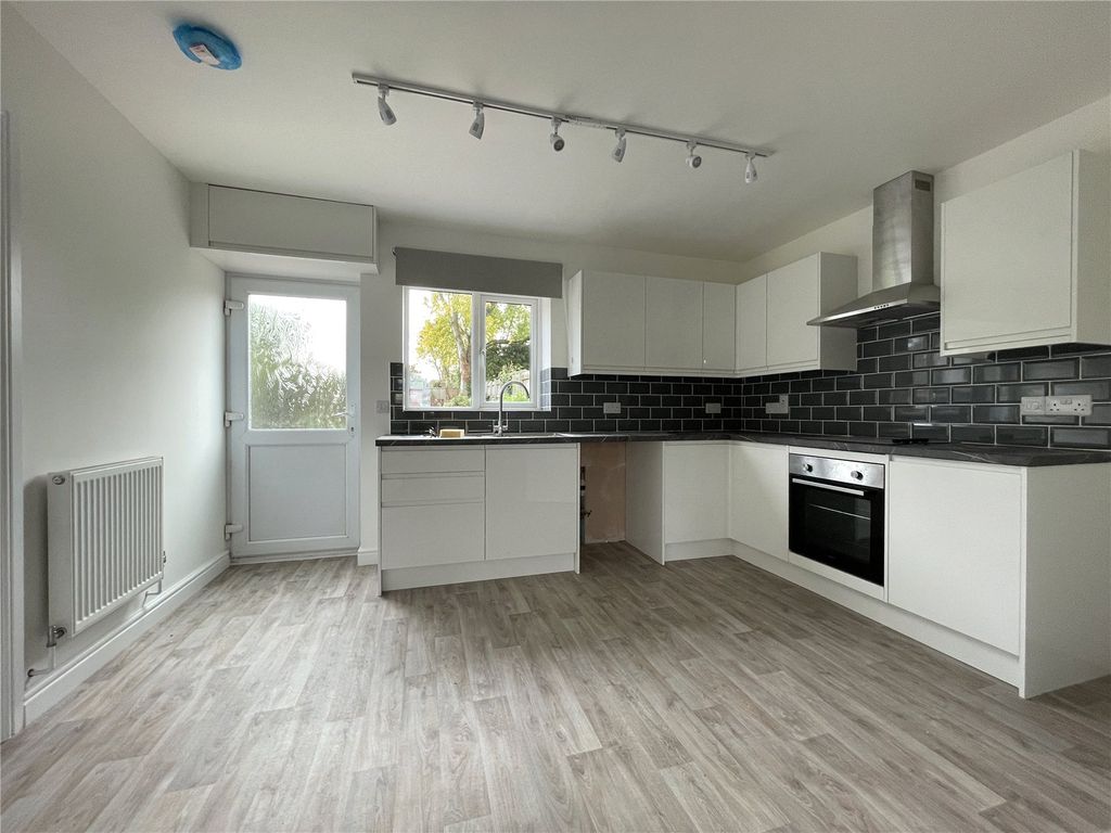 Property photo 3 of 8 Picture No. 03