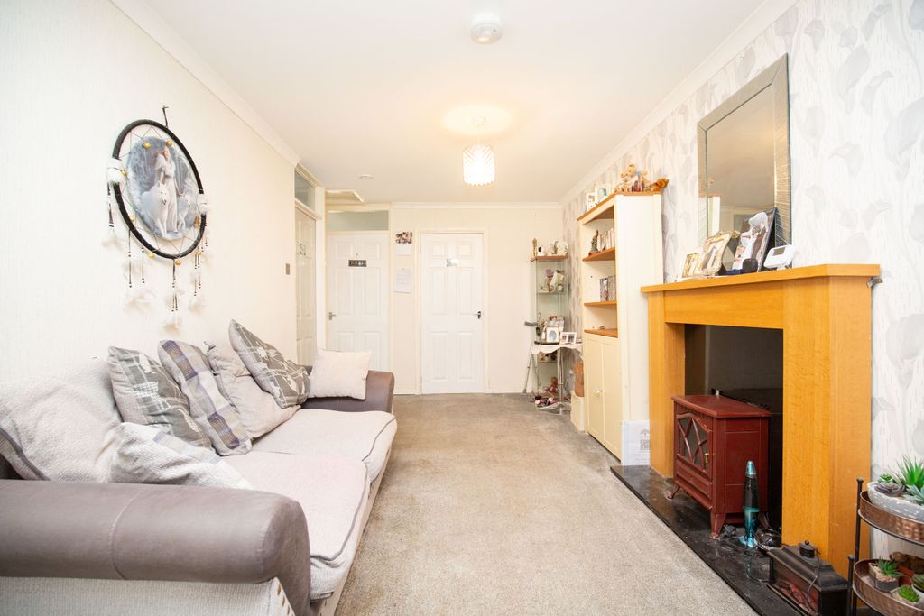 Property photo 2 of 10 Untitled-7