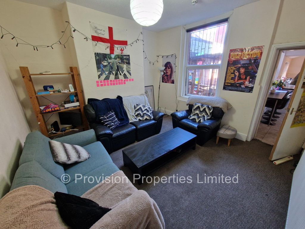Property photo 1 of 12 Photo