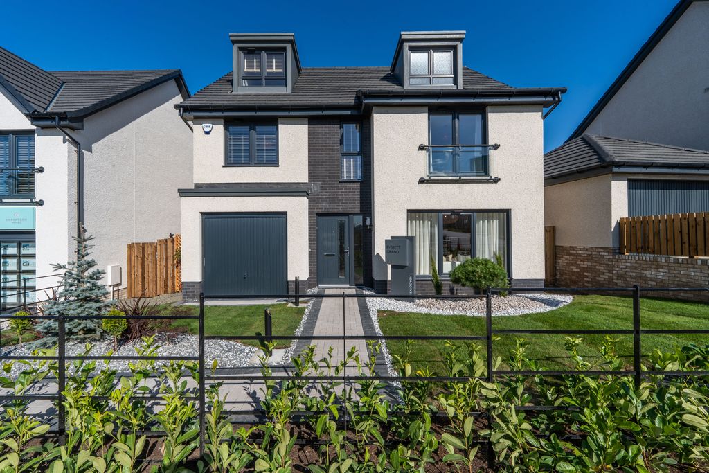 Property photo 1 of 19 Primary Property Image