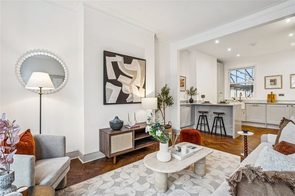 Property photo 3 of 14 Picture No. 30