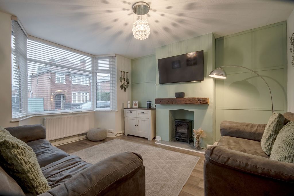 Property photo 2 of 22