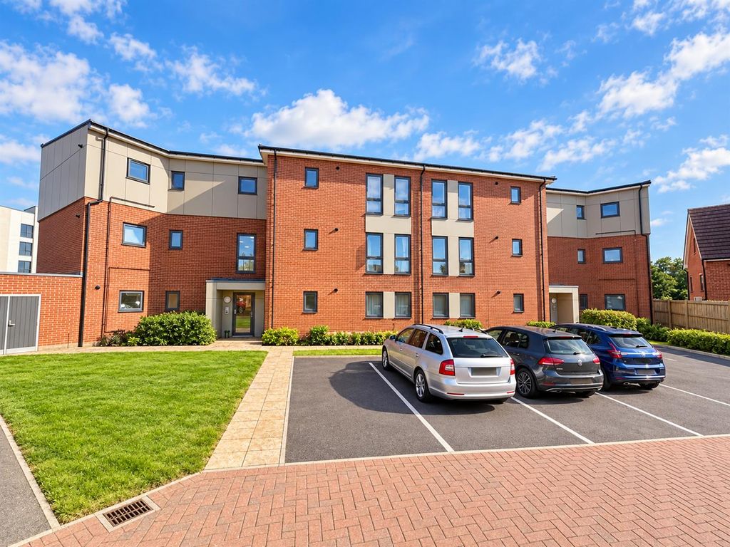 Property photo 1 of 14 c3E5d0A9-11Bf-4158-9489-Dca4163891A4.Png