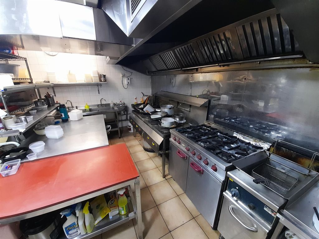 Property photo 3 of 7 Photo 2