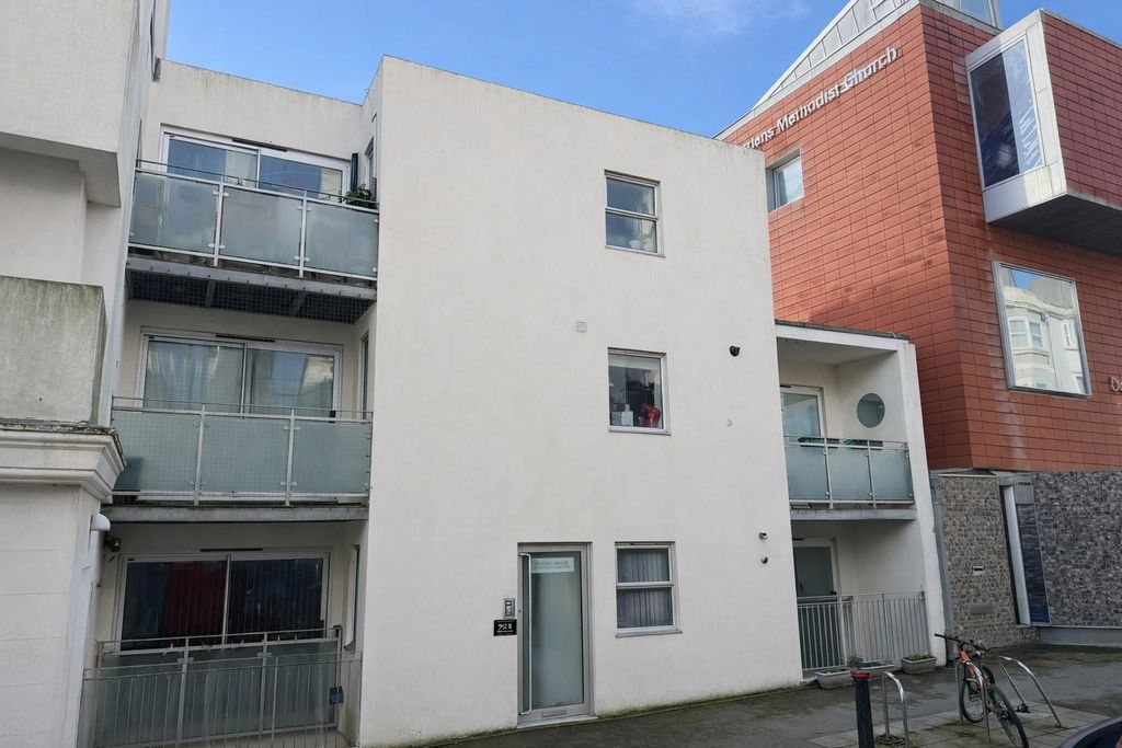 Property photo 1 of 13 Dorset Court.Jpg