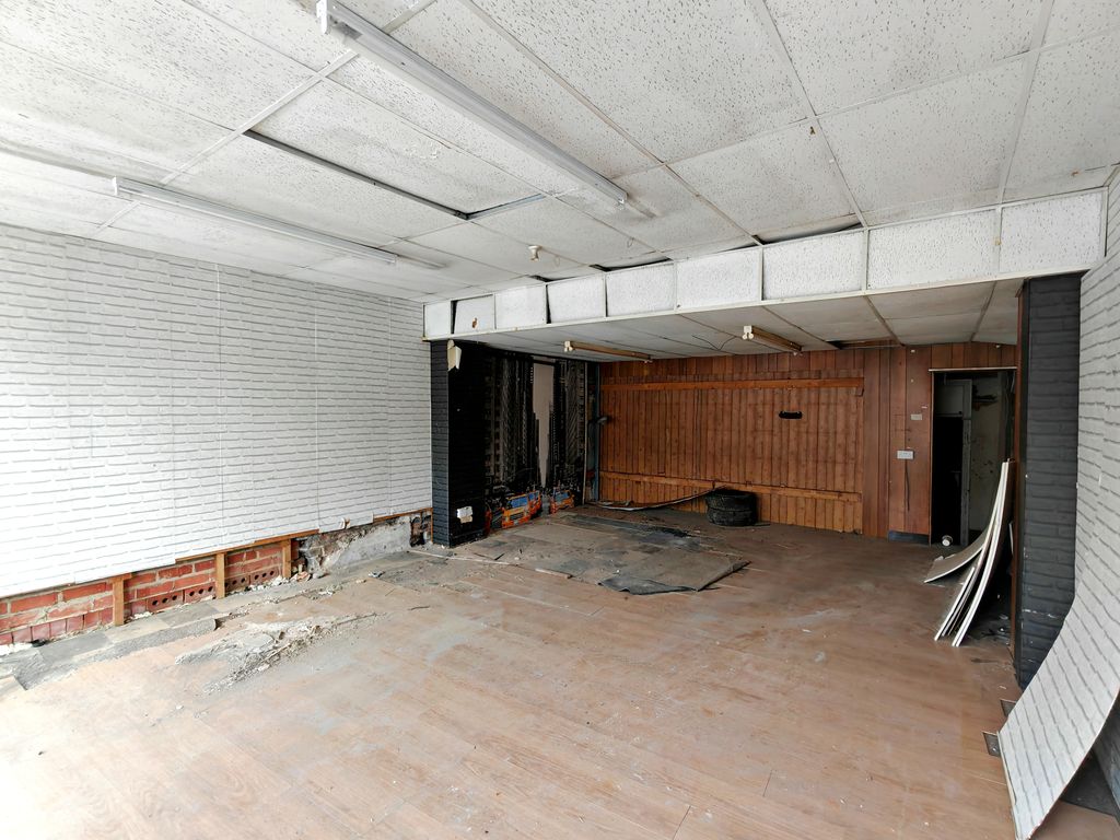 Property photo 3 of 4