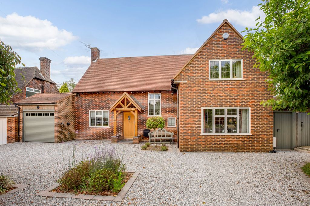 Property photo 1 of 16