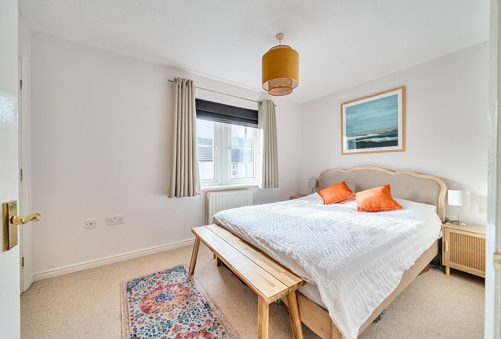 Property photo 3 of 15 1396382[5].Jpg