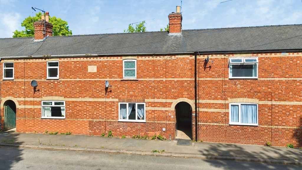 Property photo 3 of 14