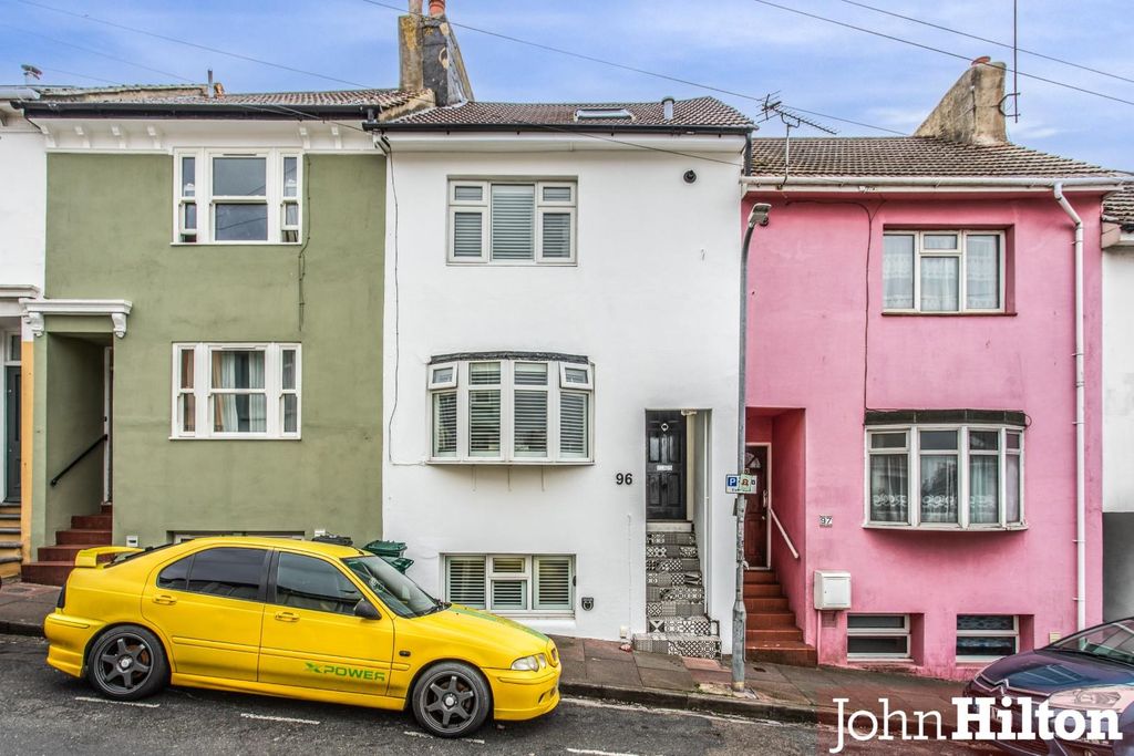 Property photo 1 of 19 Southover Street1.Jpg