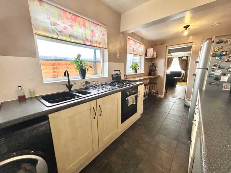 Property photo 3 of 15 Kitchen