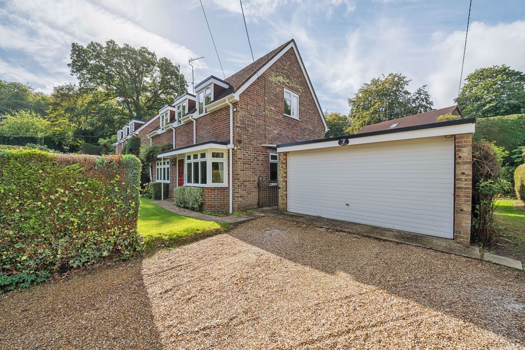 Property photo 2 of 20 Photo 27