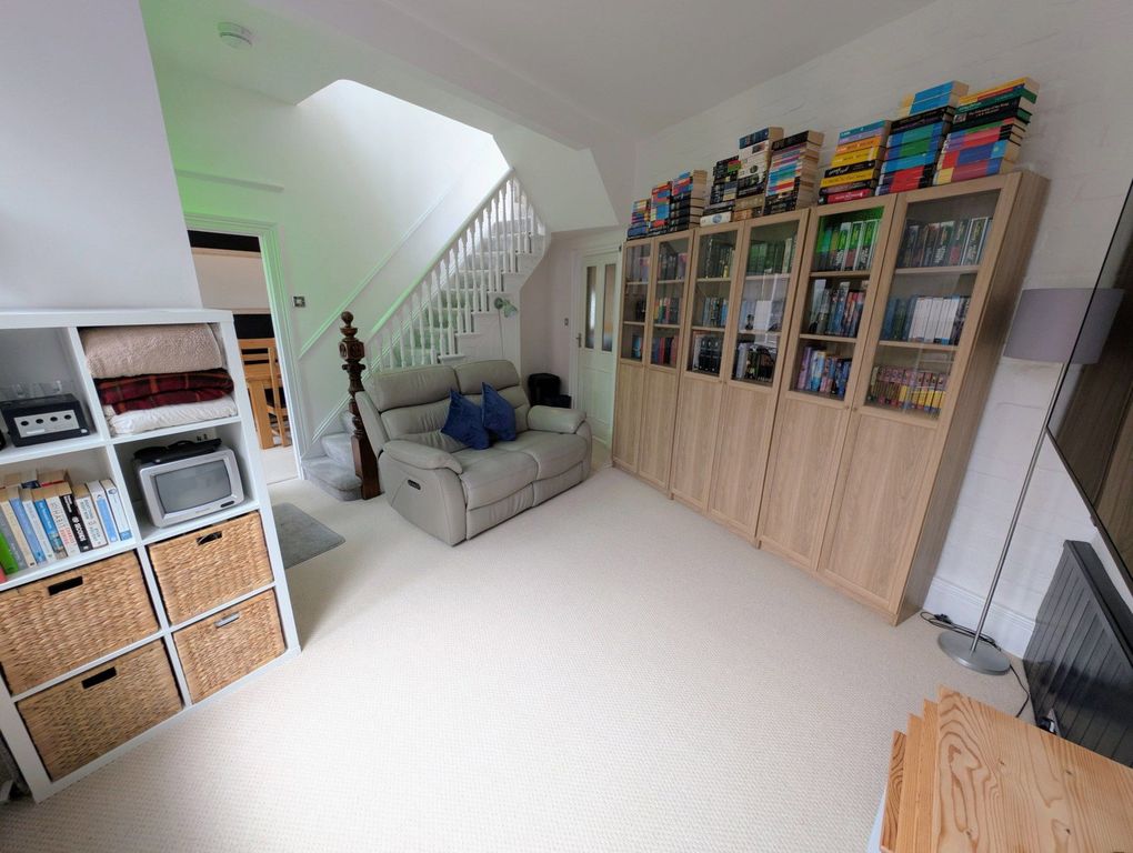 Property photo 3 of 22