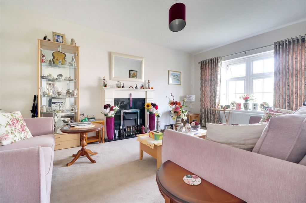 Property photo 3 of 11 Picture No. 09
